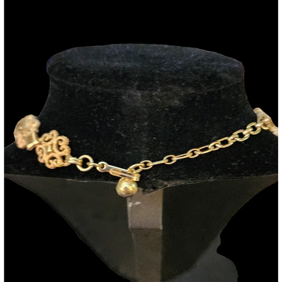 Vintage Avon Gold plated Filigree Chocker style necklace - Picture 5 of 6
